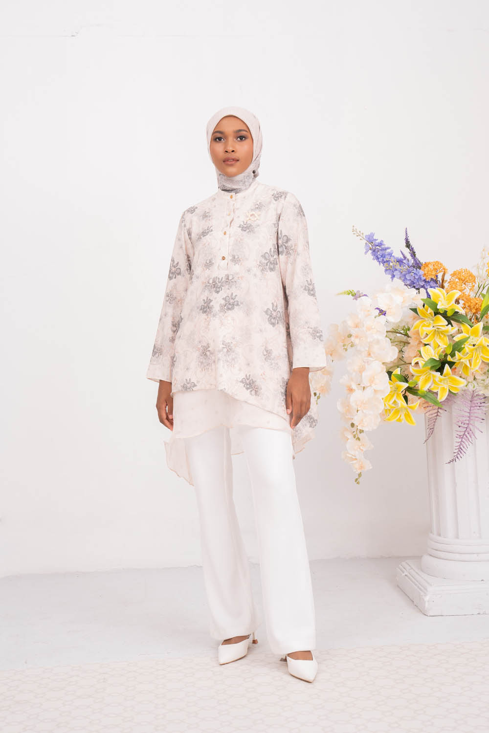 Lathika Tunic (Minor) Creamy Dust
