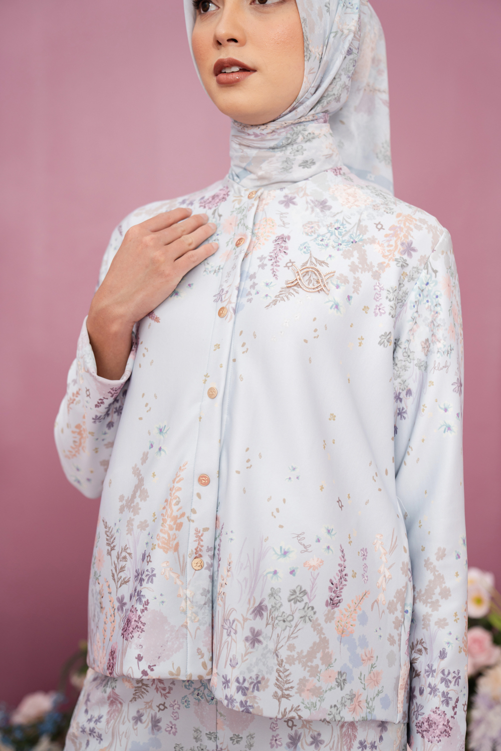 Gardenia Outer Ashy Blue