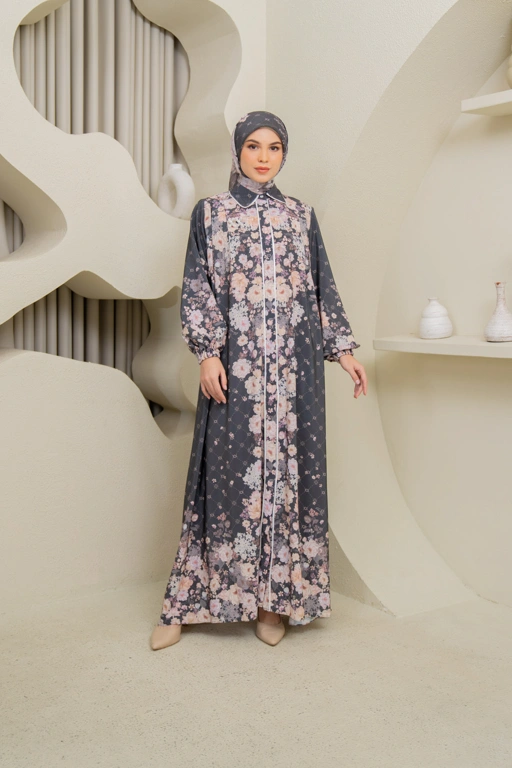 Image of Klamby - Sikka Dress Black Onyx