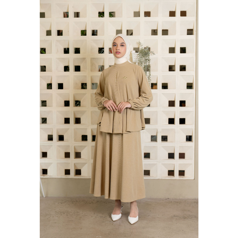 Tyra Blouse Matcha Latte
