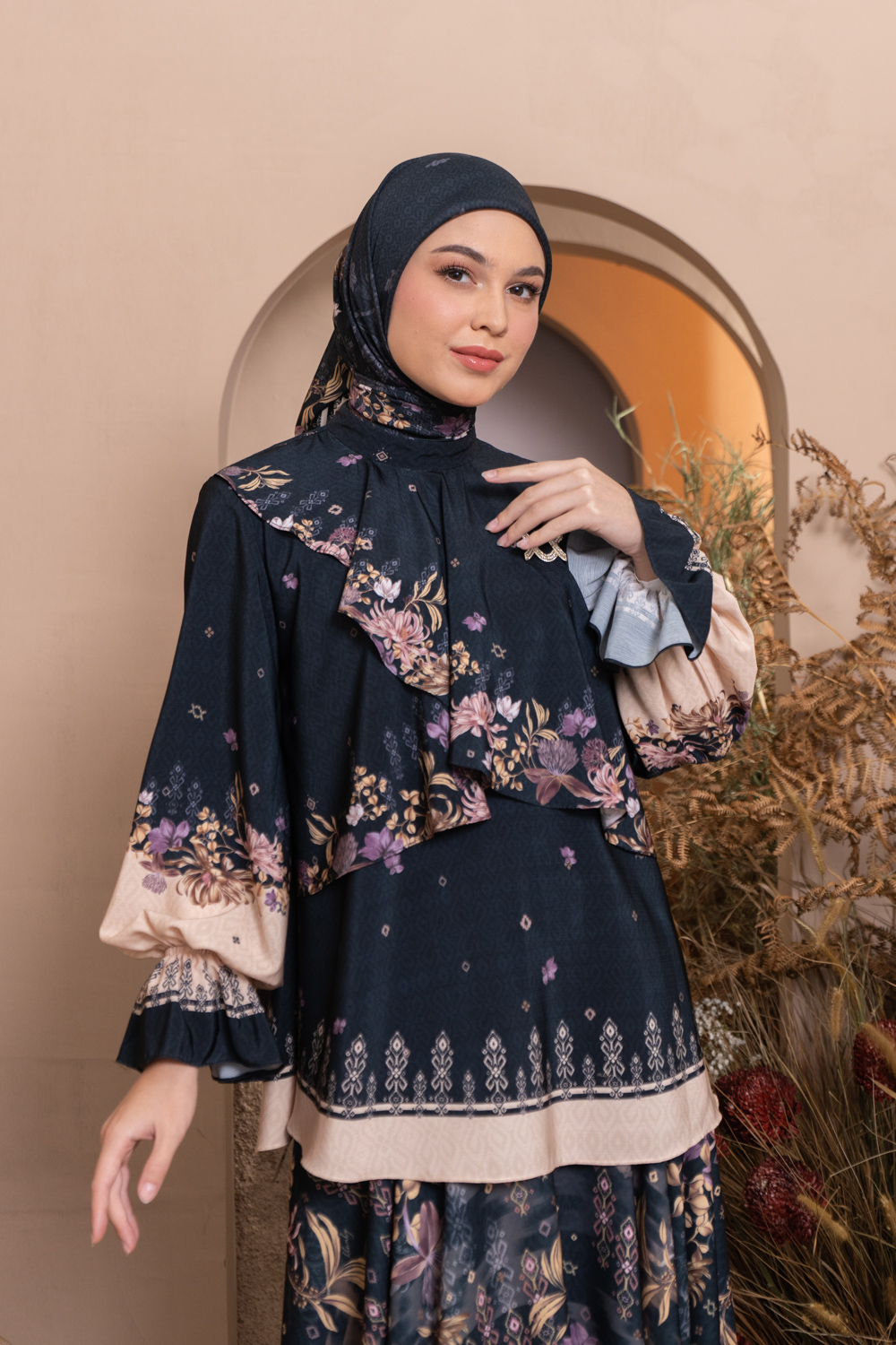 Seana Blouse Lita