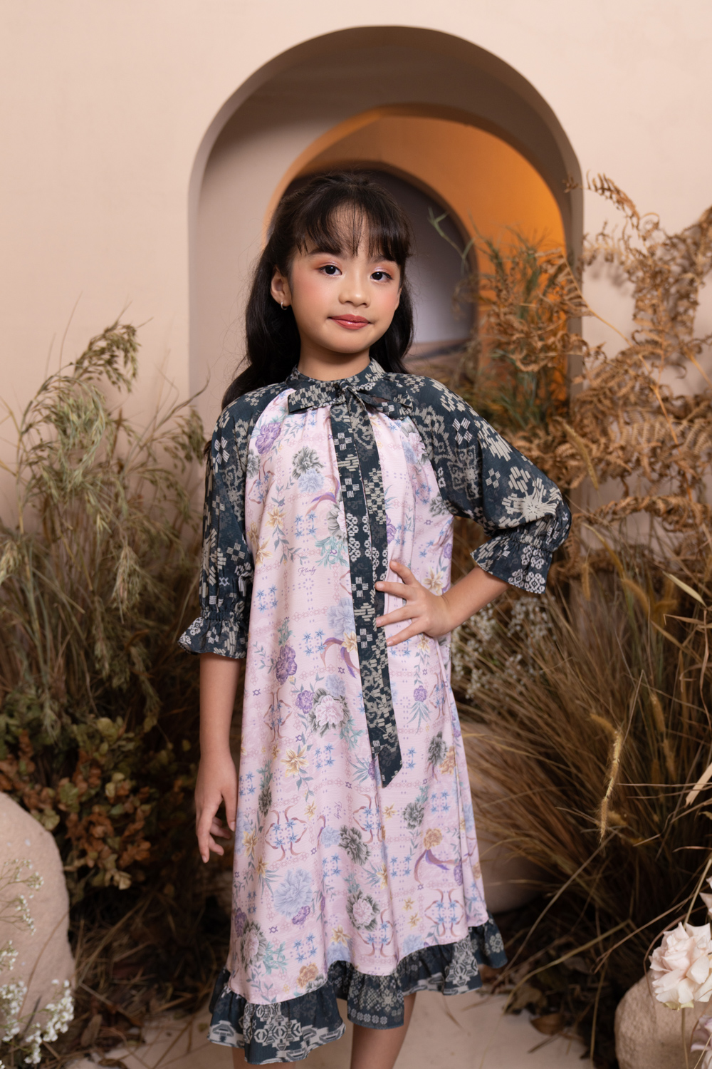 Aleris Dress Girl (Minor) Tabe