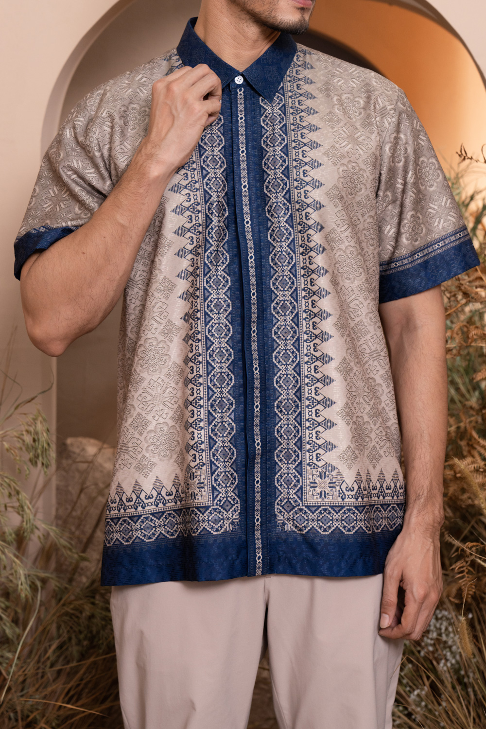 Medinela Shirt Men Sweet Marzipan