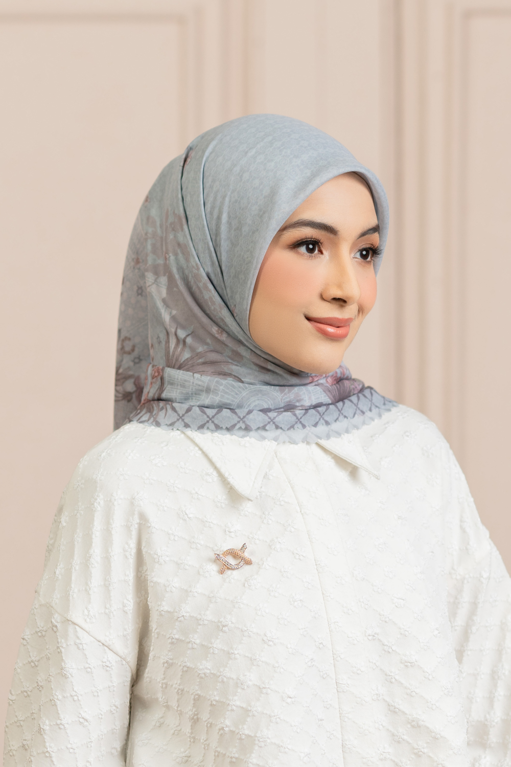 Assara Scarf