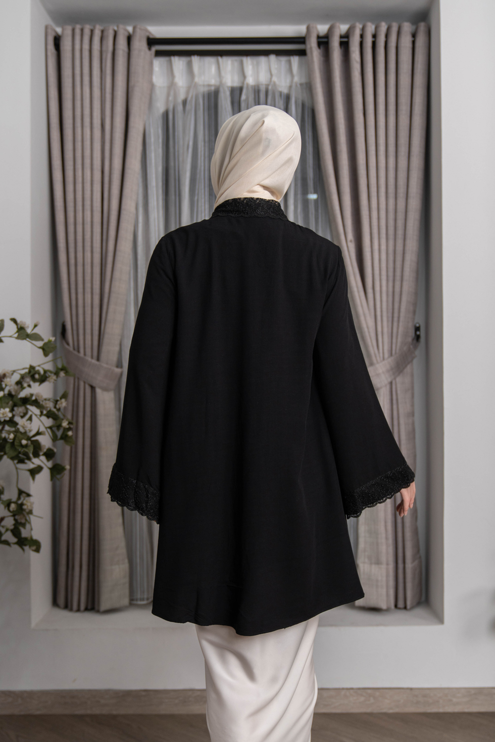 Ratimaya Tunic Midnight Black