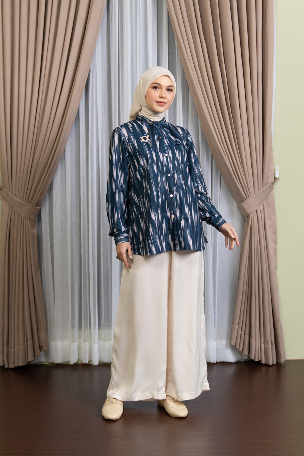 Theona Shirt Inky Blue