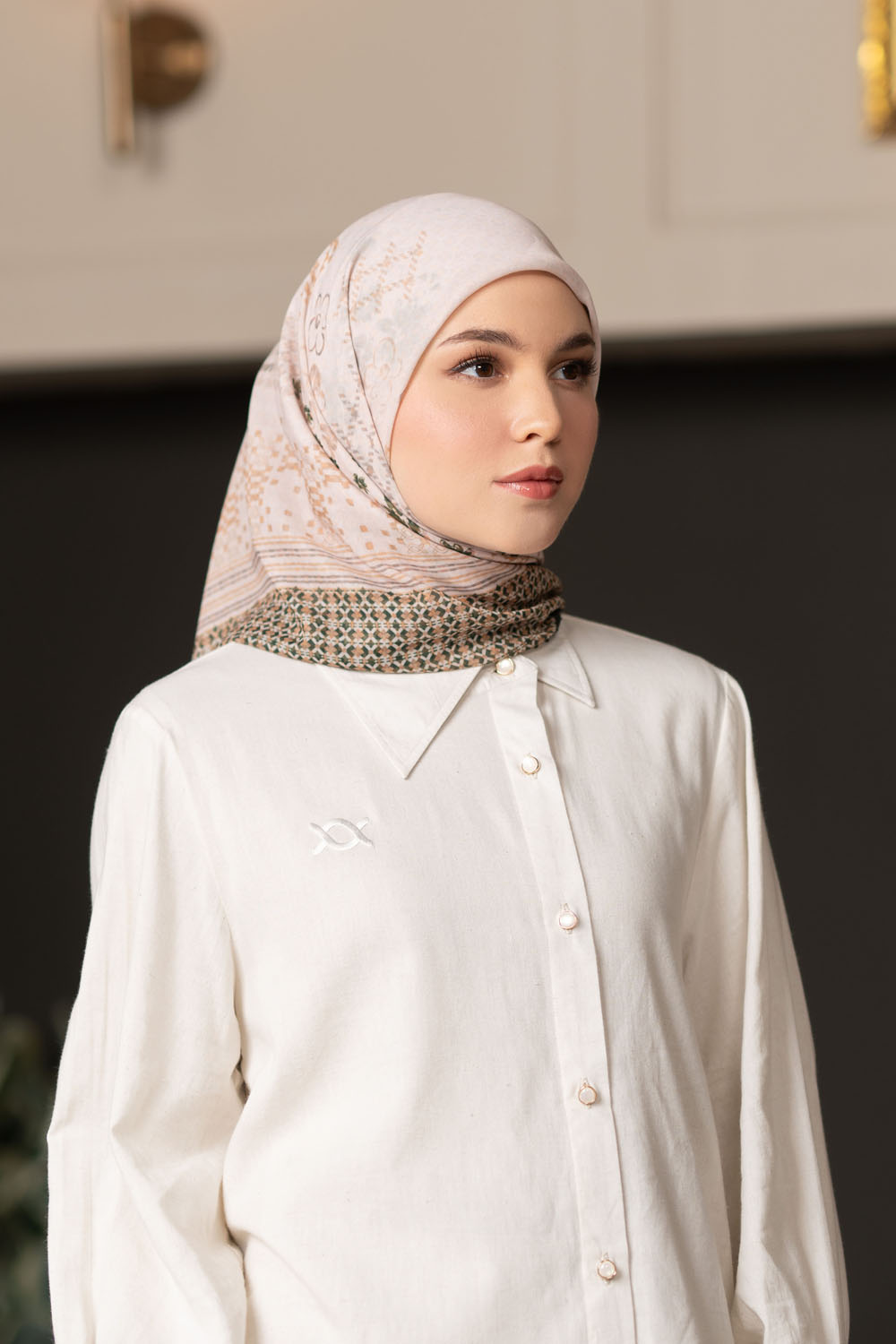 Esme Scarf