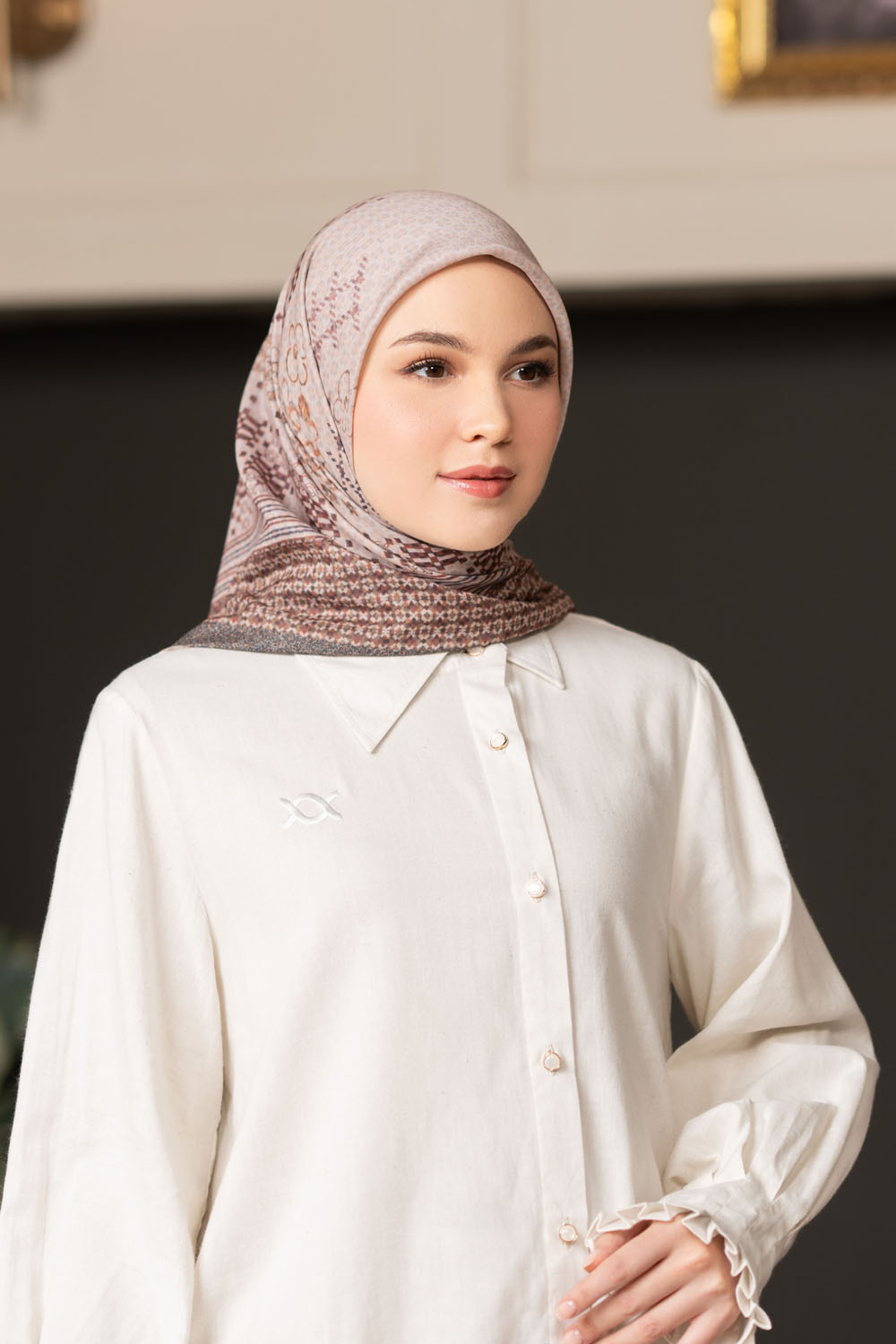 Esme Scarf