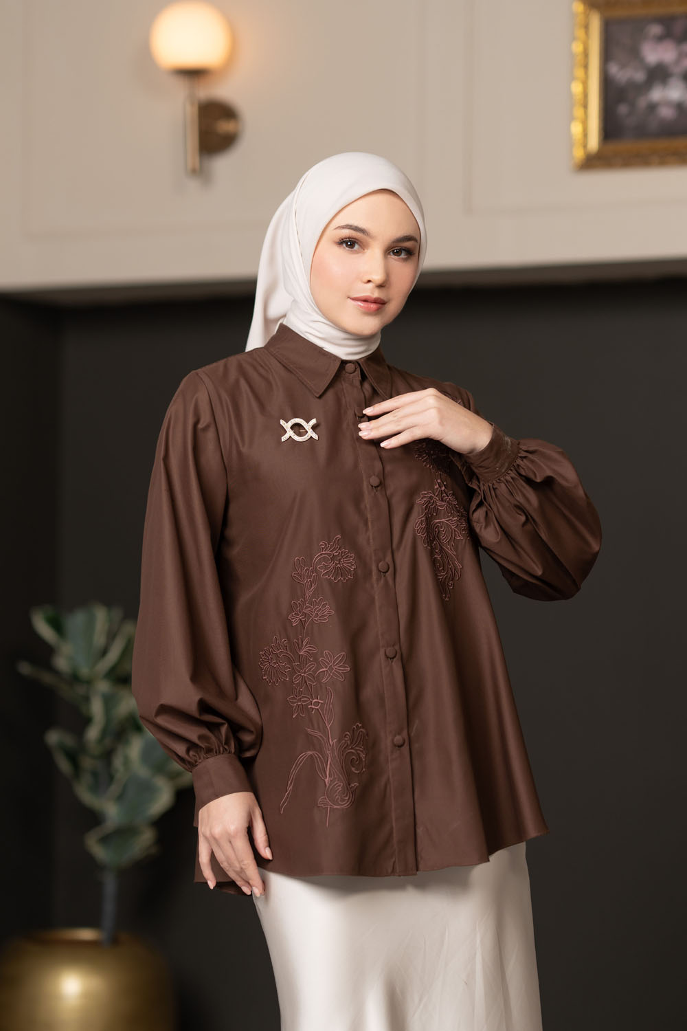 Lamia Shirt Major Brown