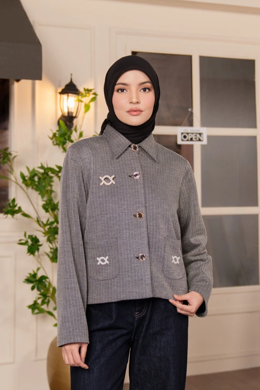 Iona Blazer Black Robe