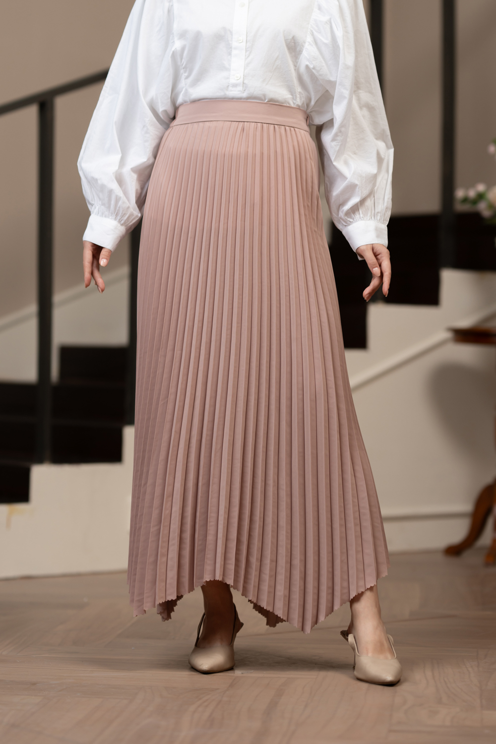 Lacy Skirt Vanilla Blush