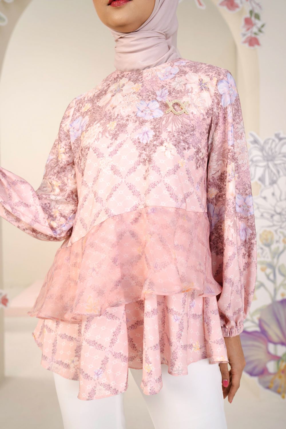 Ariana Blouse (Minor) Strawberry Jam