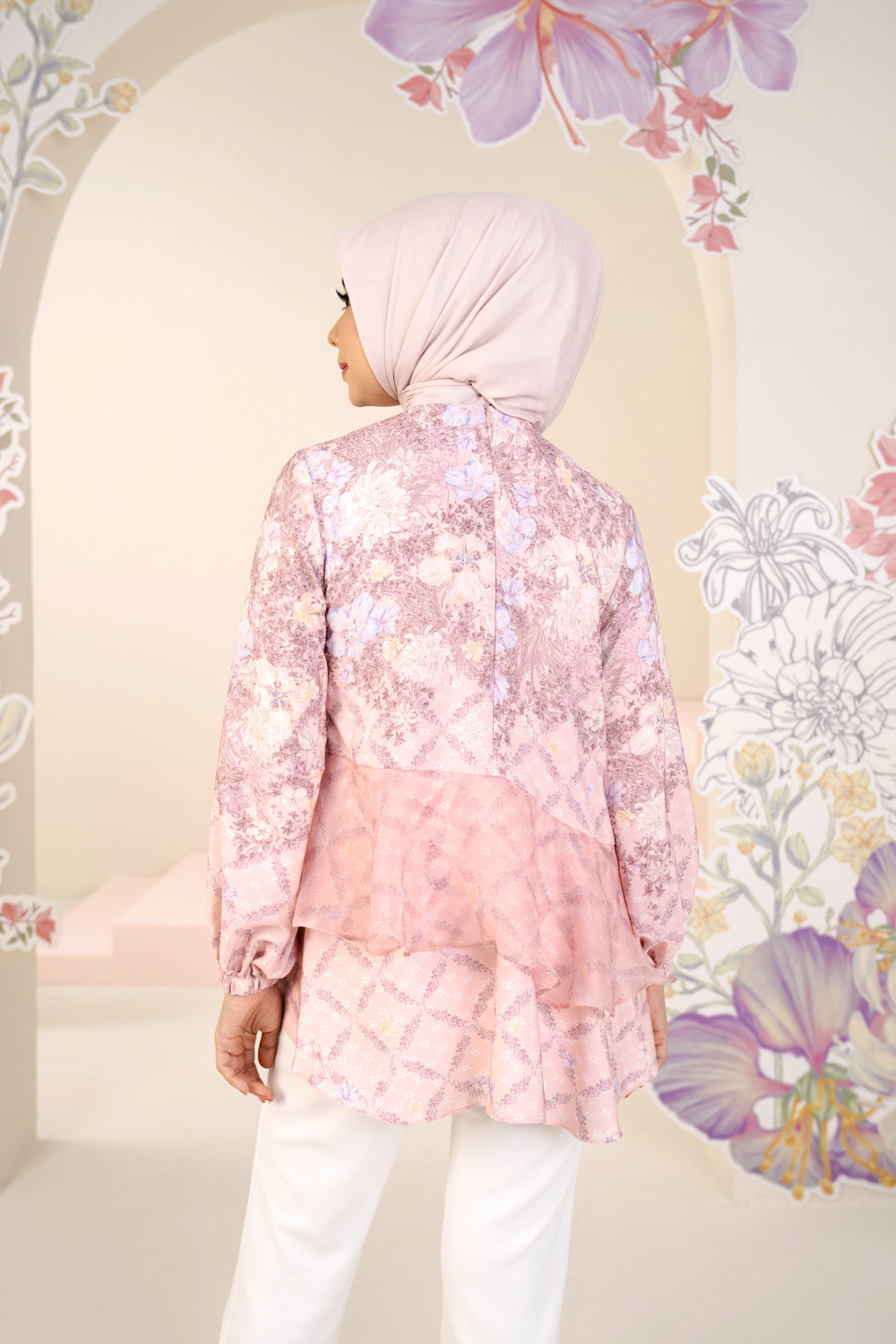Ariana Blouse (Minor) Strawberry Jam