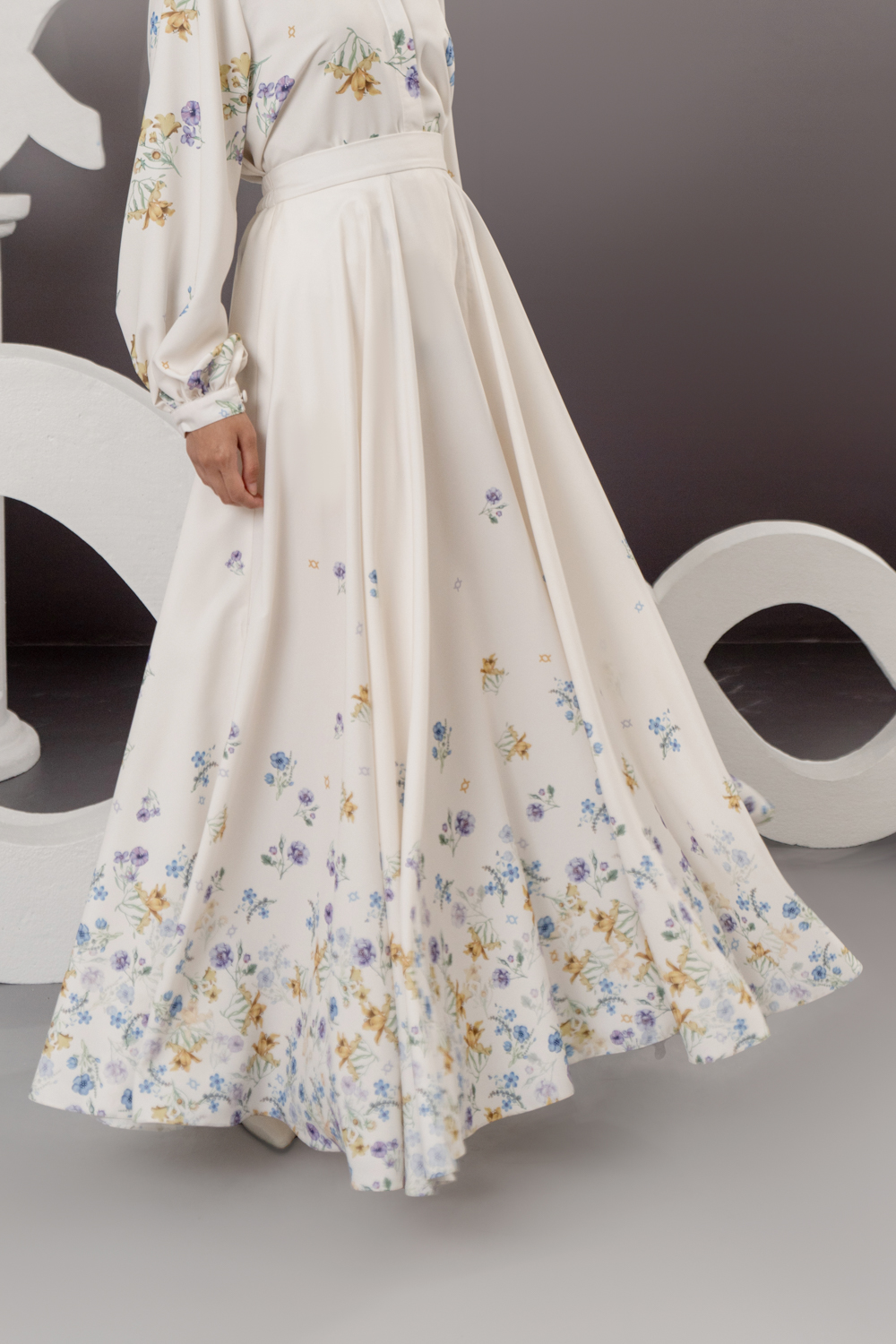 Jolie Skirt Dove Chalk