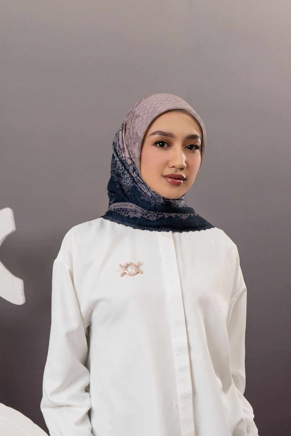 Eve Scarf