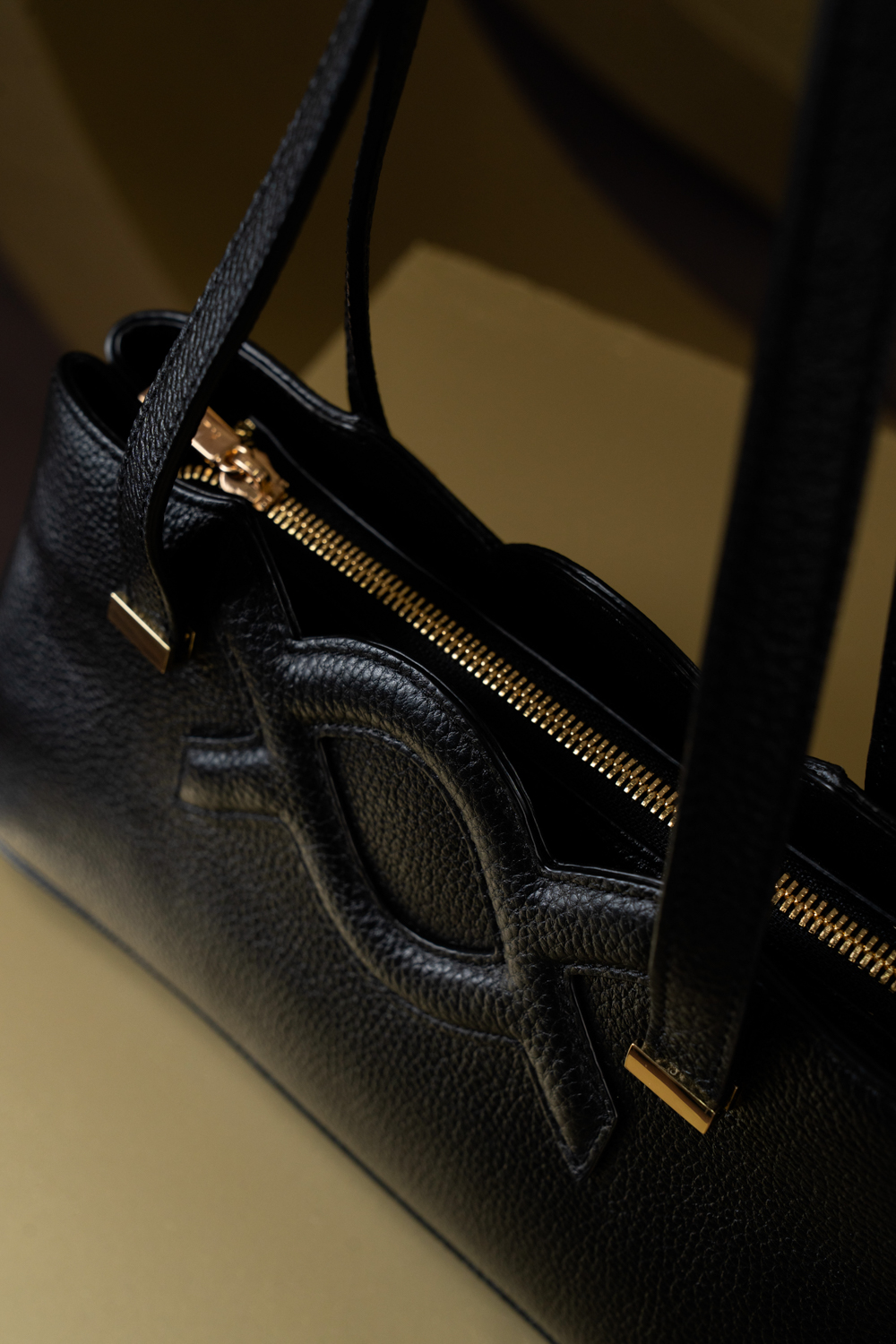 Palmer Shoulder Bag
