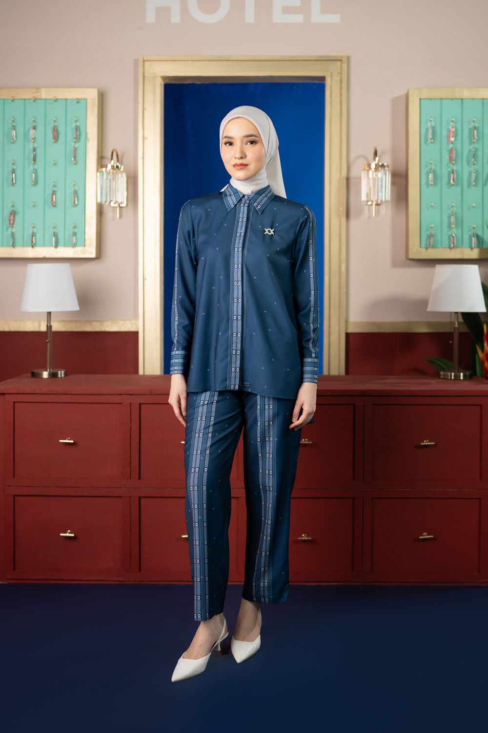 Jeanne Shirt Deep Ocean