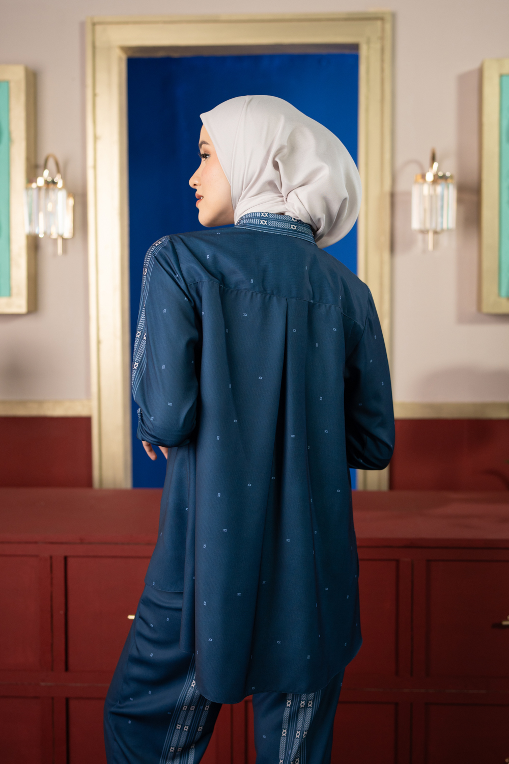 Jeanne Shirt Deep Ocean