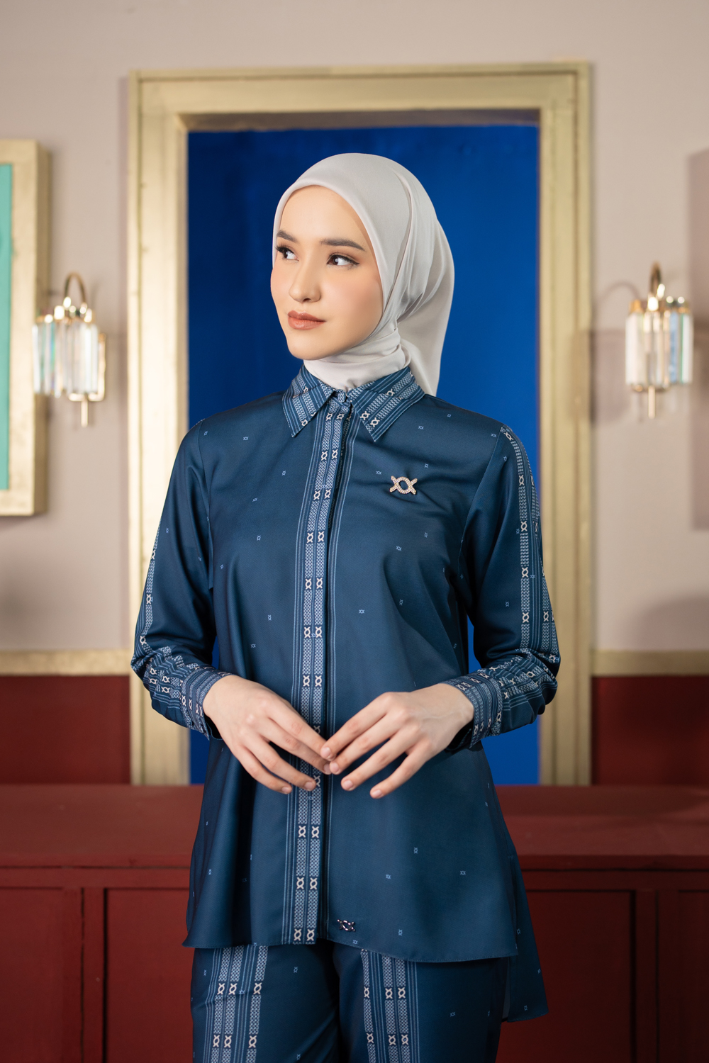 Jeanne Shirt Deep Ocean