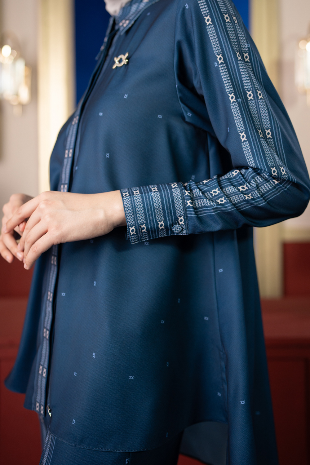 Jeanne Shirt Deep Ocean