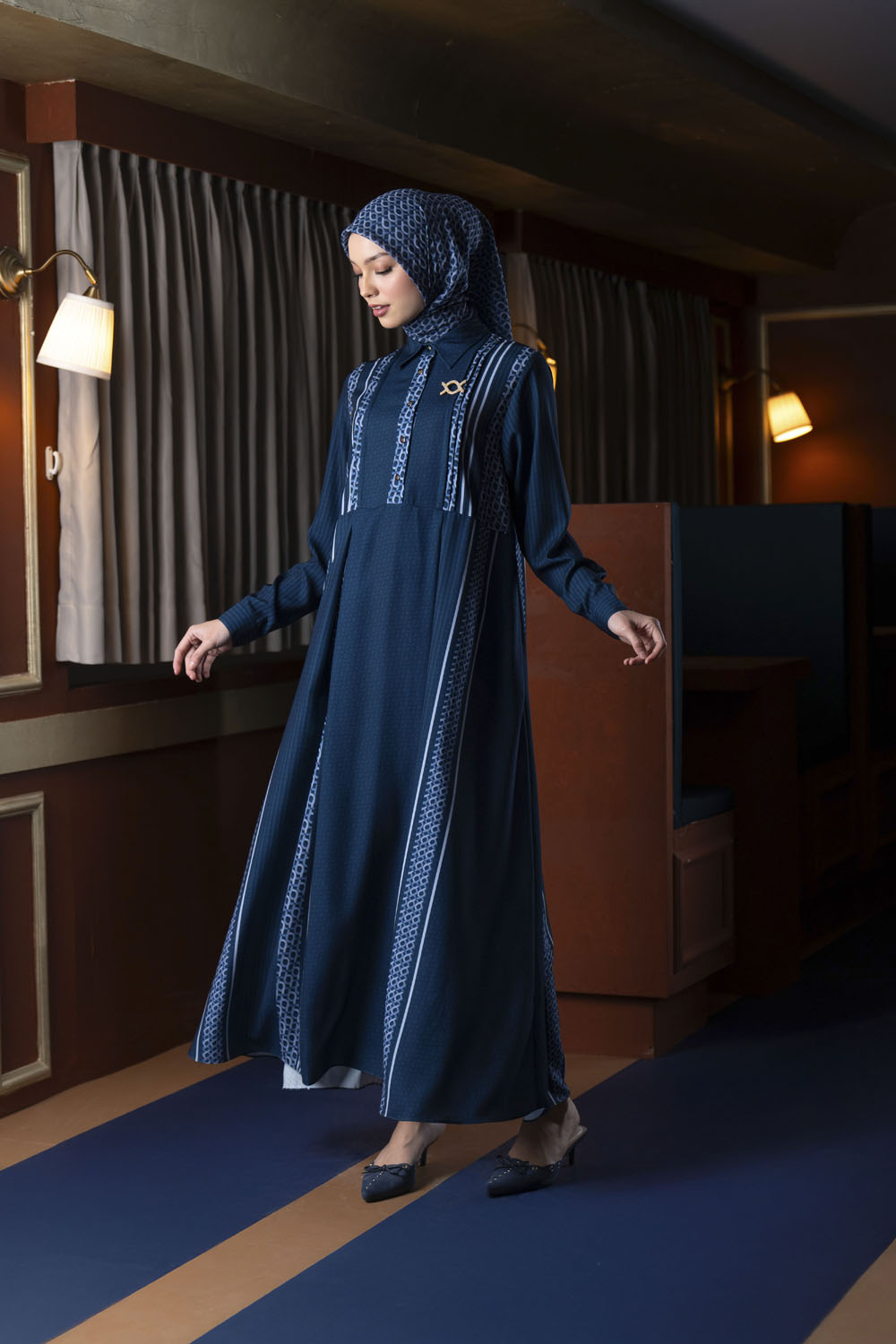 Minera Dress Blue Pansy
