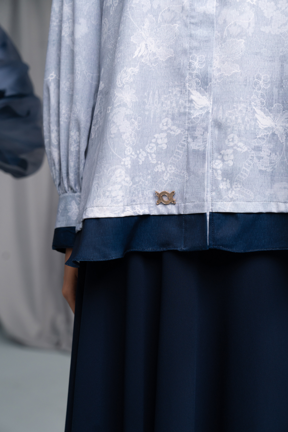 Adya Shirt Early Frost