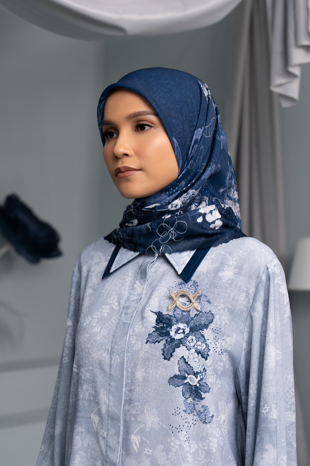 Adya Scarf