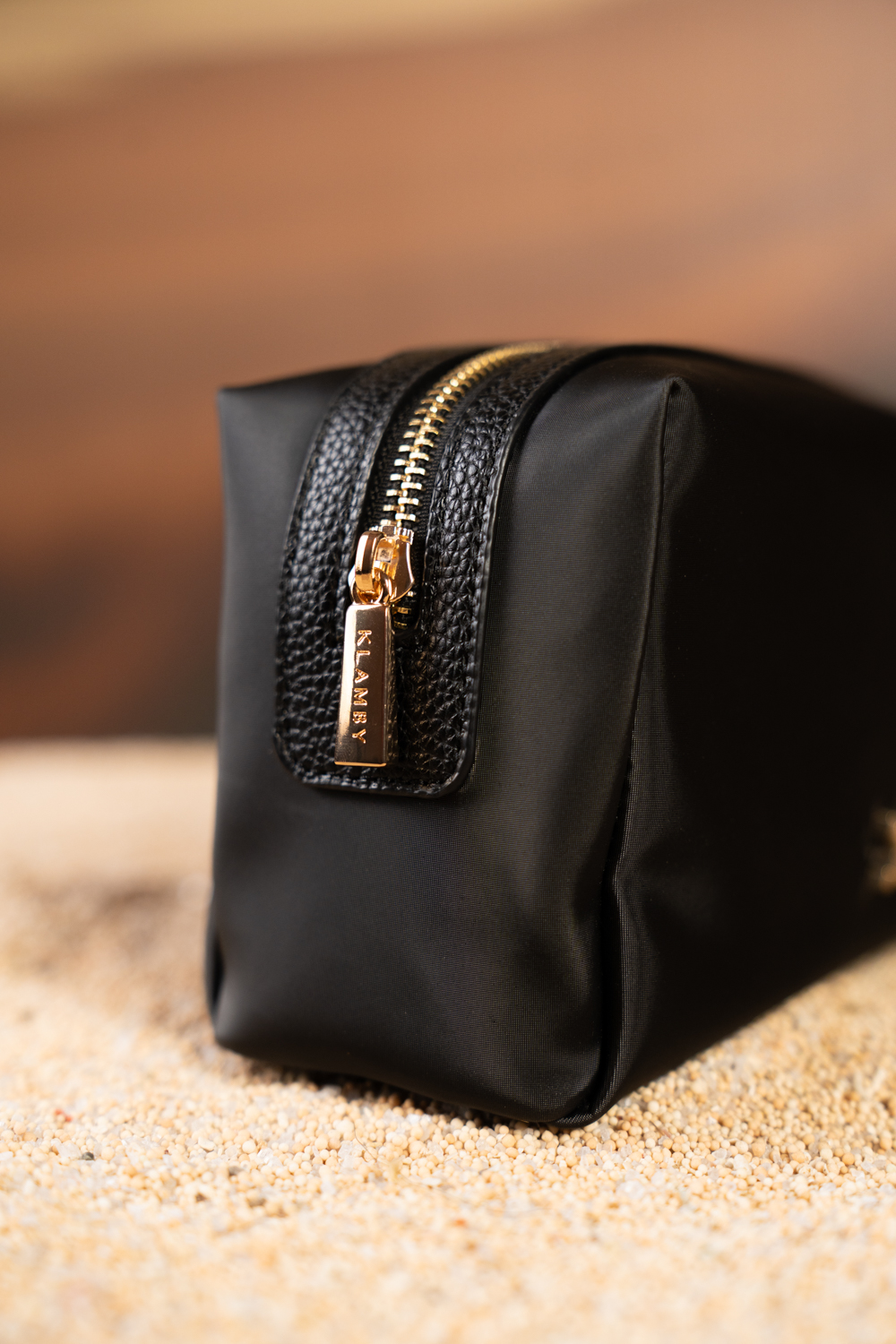 Moa Pouch