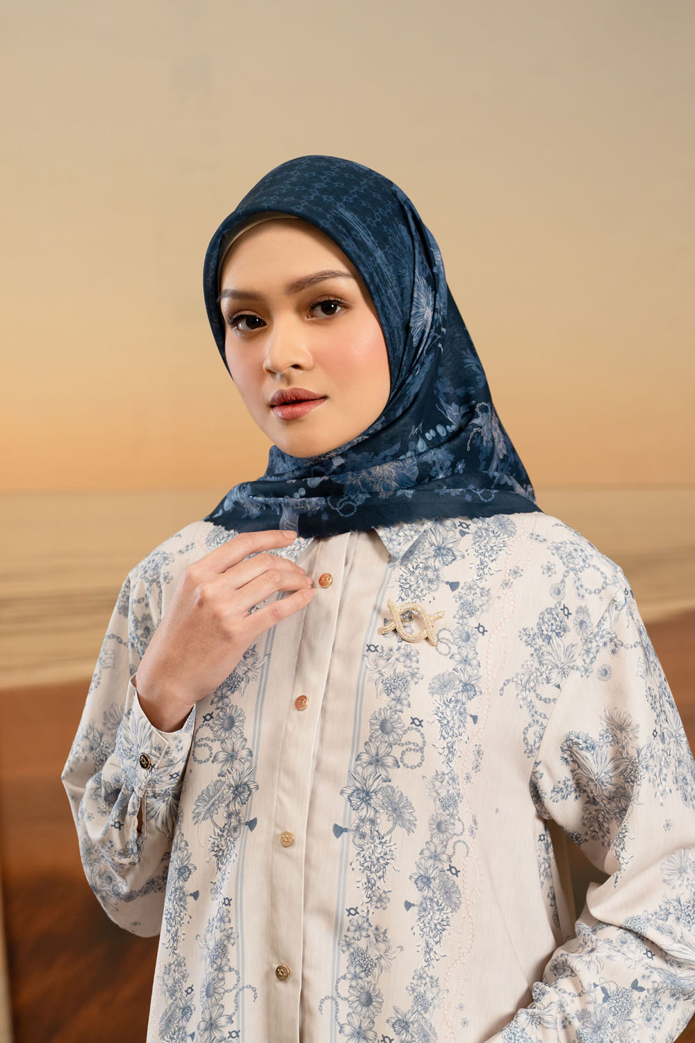 Serafia Scarf