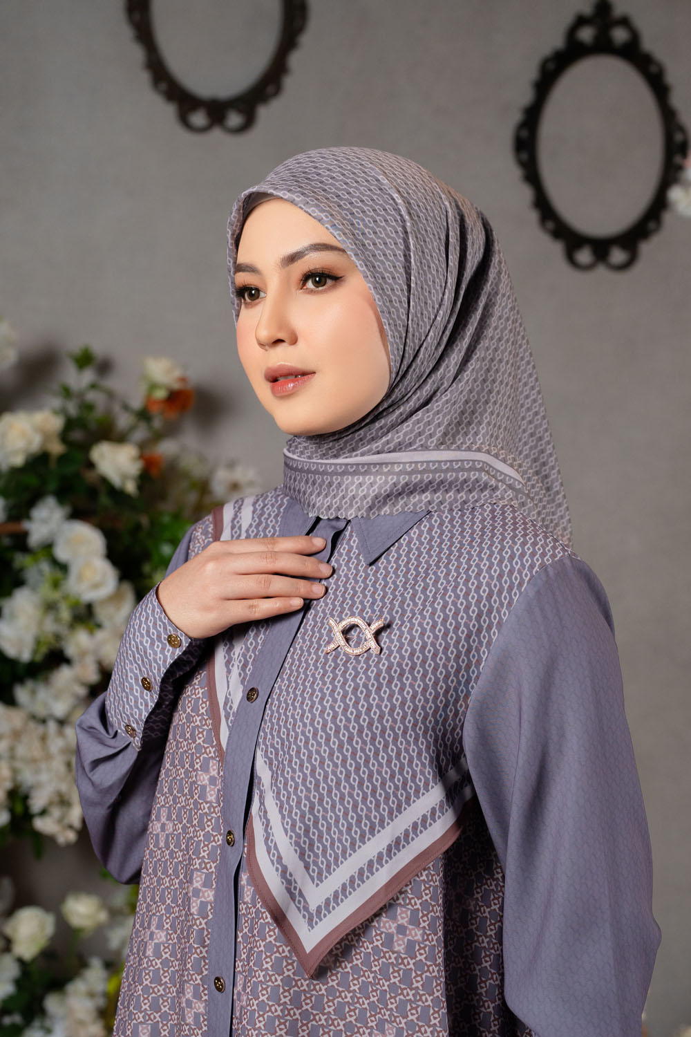 Romely Scarf