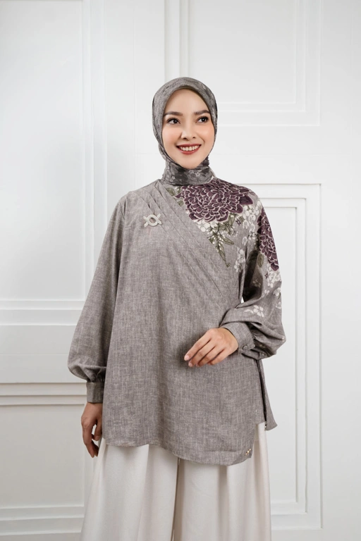 Image of Klamby - Rindala Blouse (Minor)