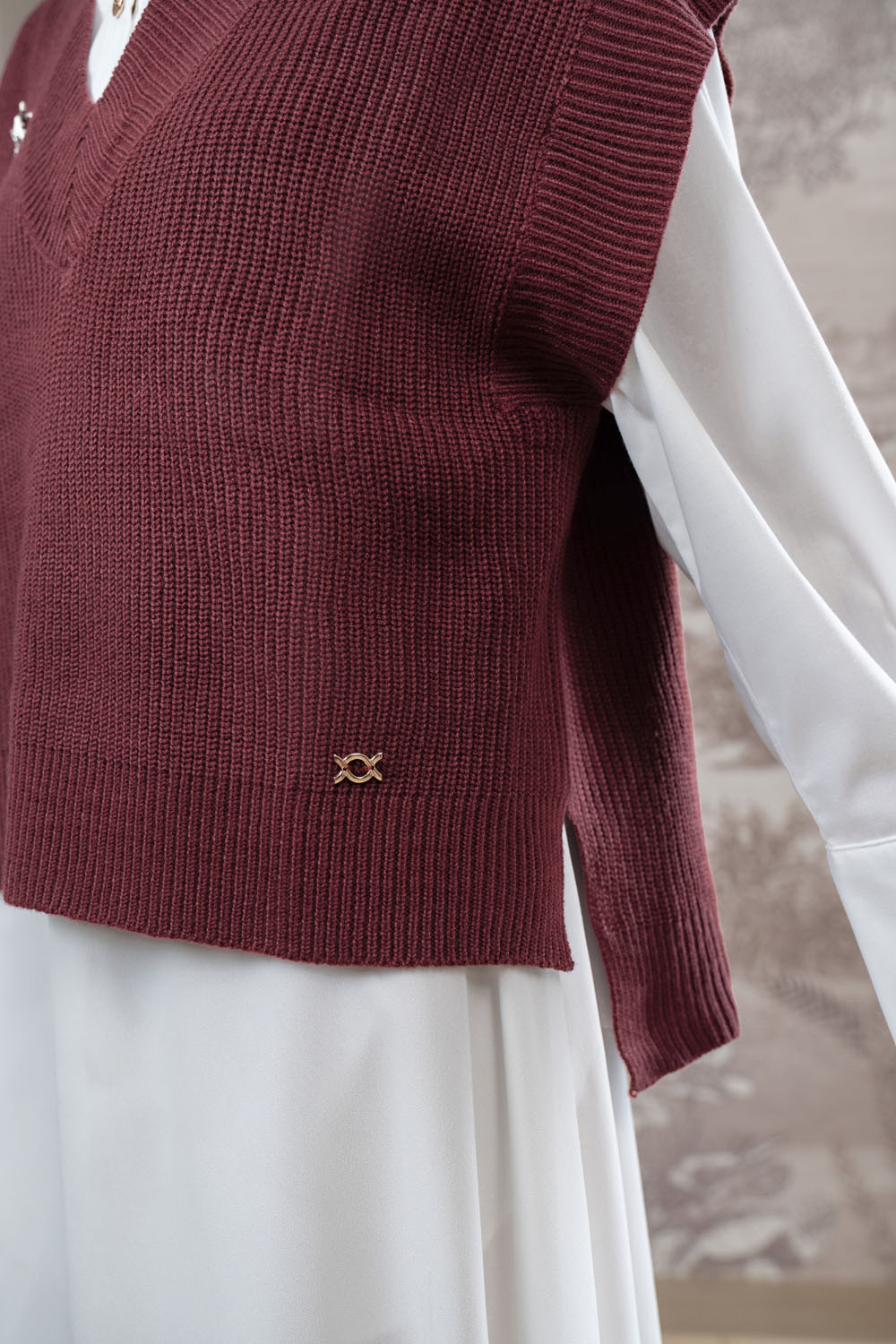 Mecy Sleeveless Knit Vest