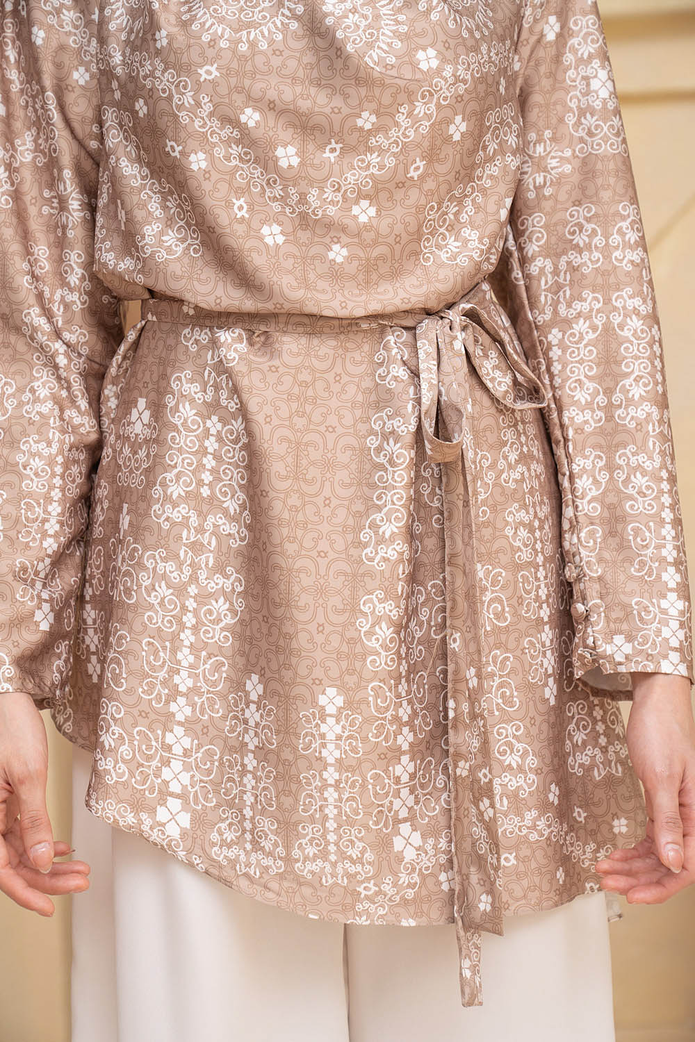 Malqaf Blouse (Minor) Golden Delight