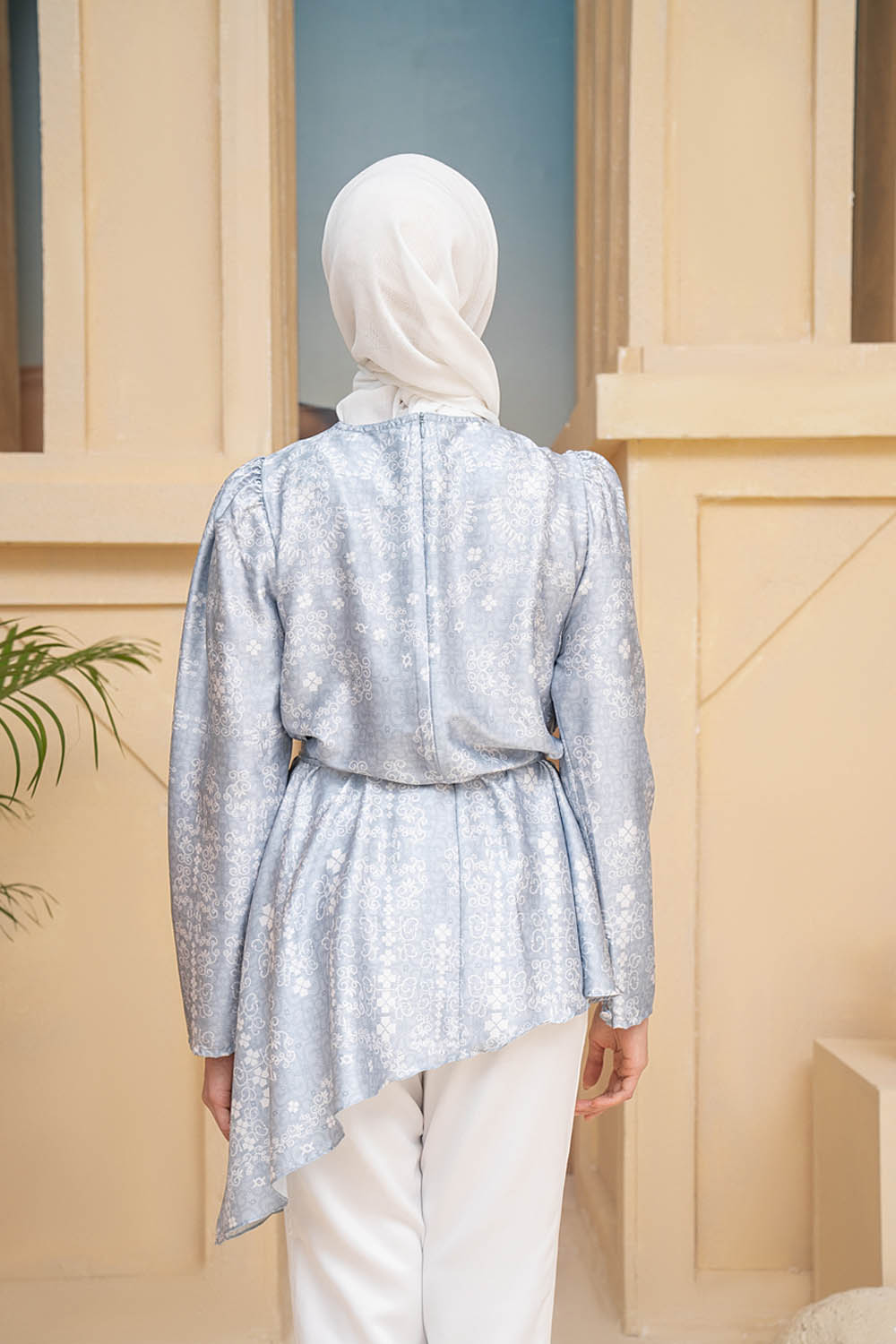 Malqaf Blouse (Minor) Blue Shiver