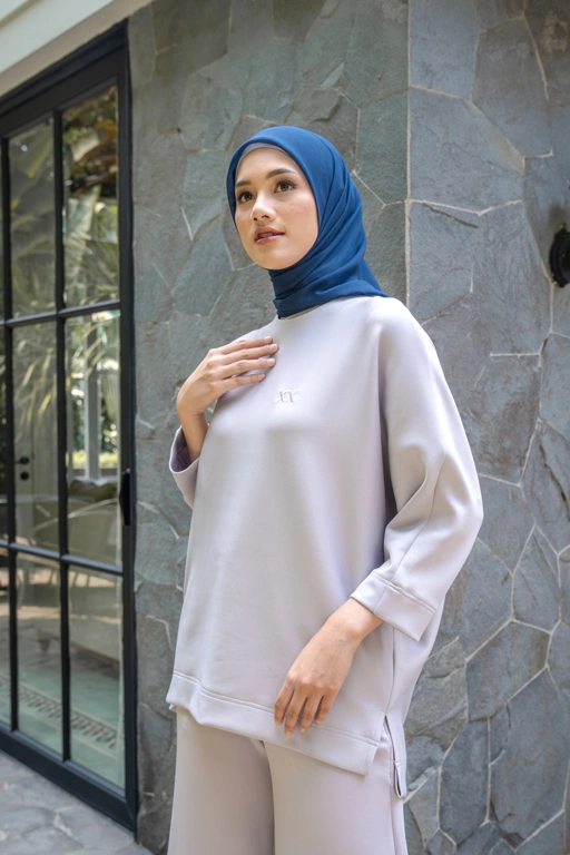 Image of Oline Sweatshirt (Minor) Ash Grey