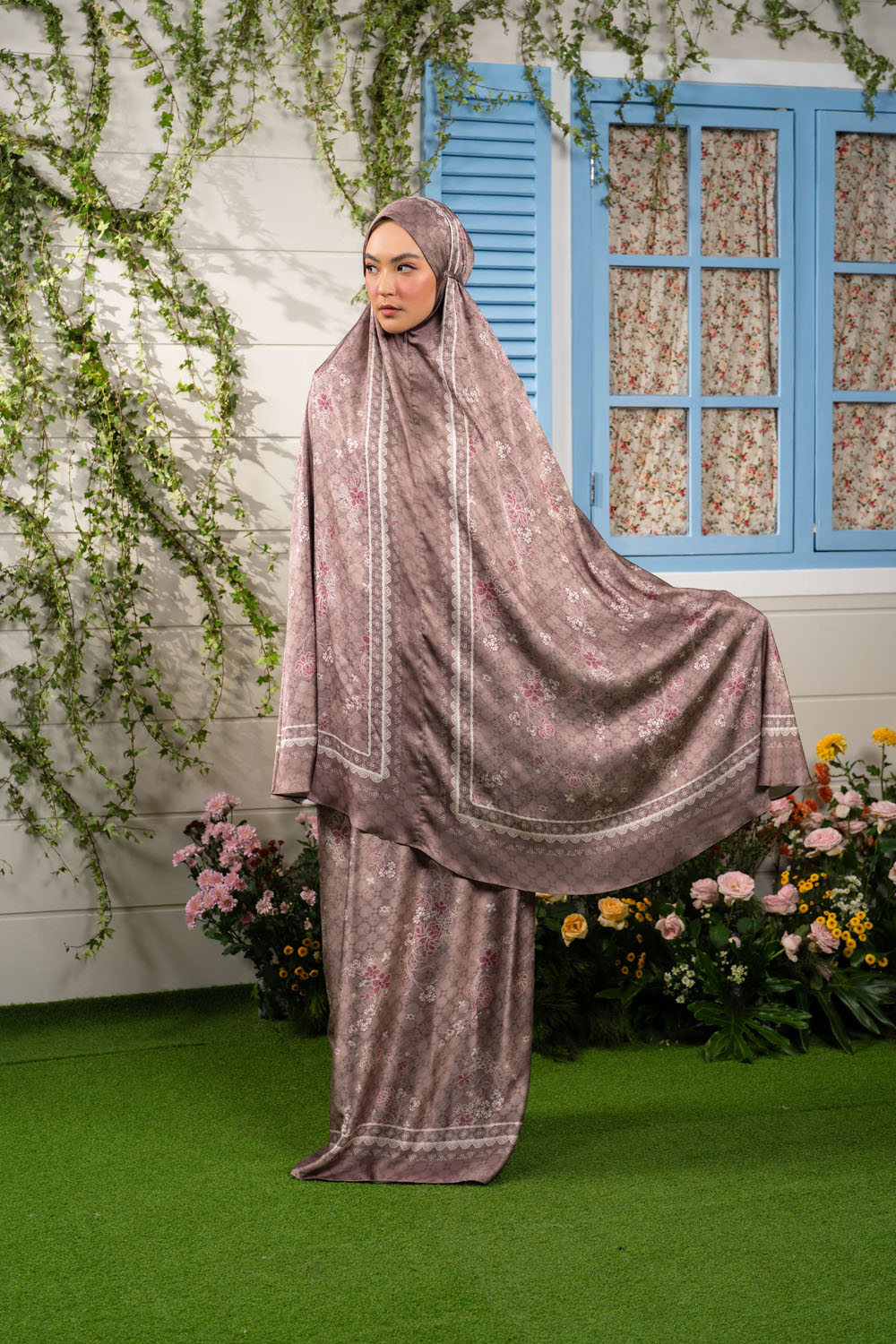 Nayandari Prayer Set