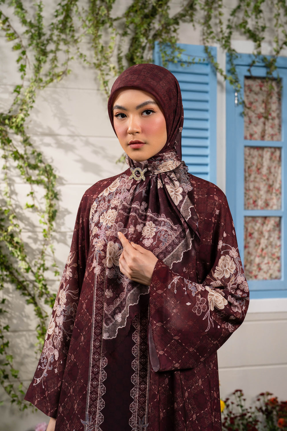 Nayandari Scarf