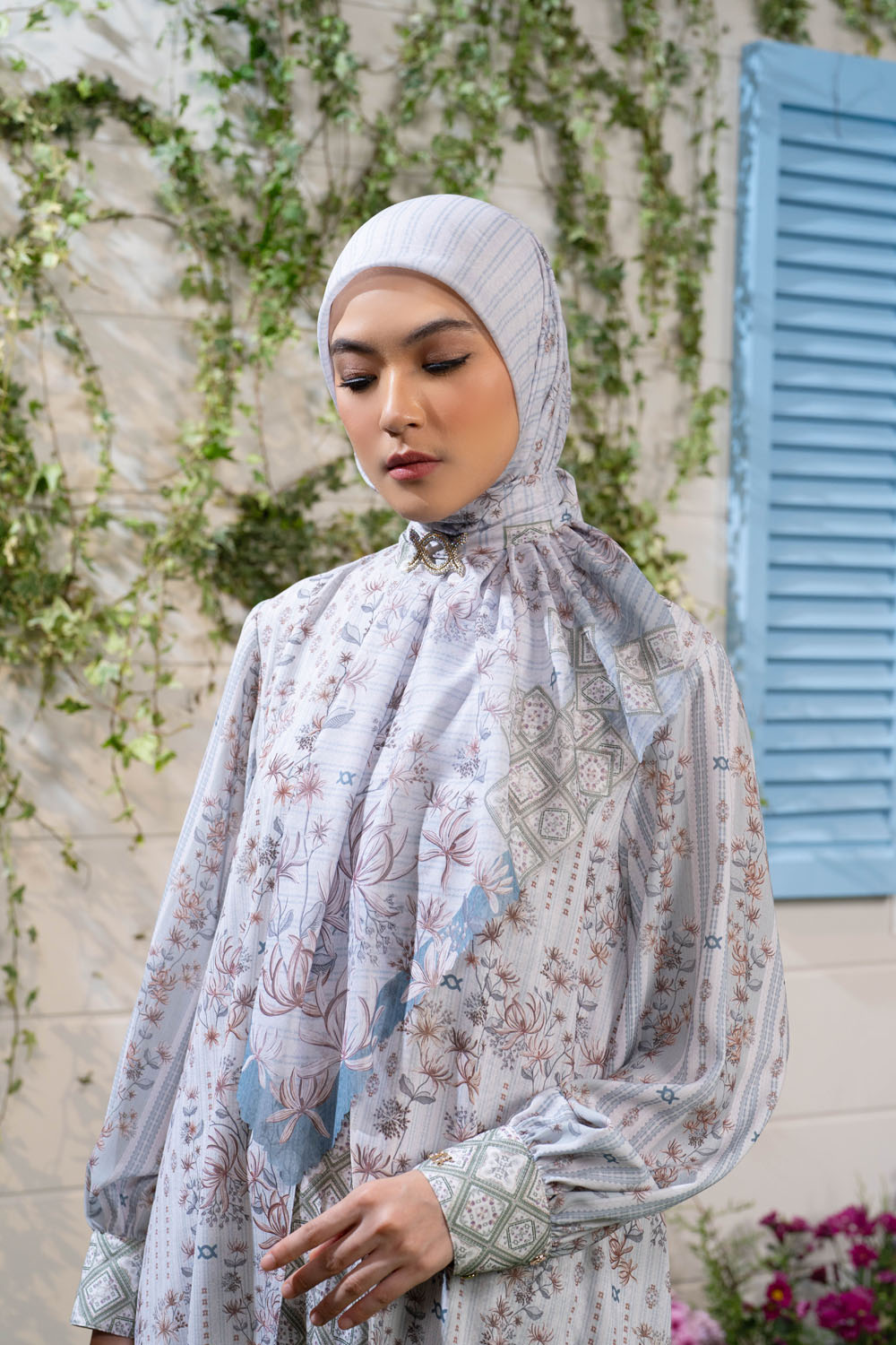 Kartavira Scarf
