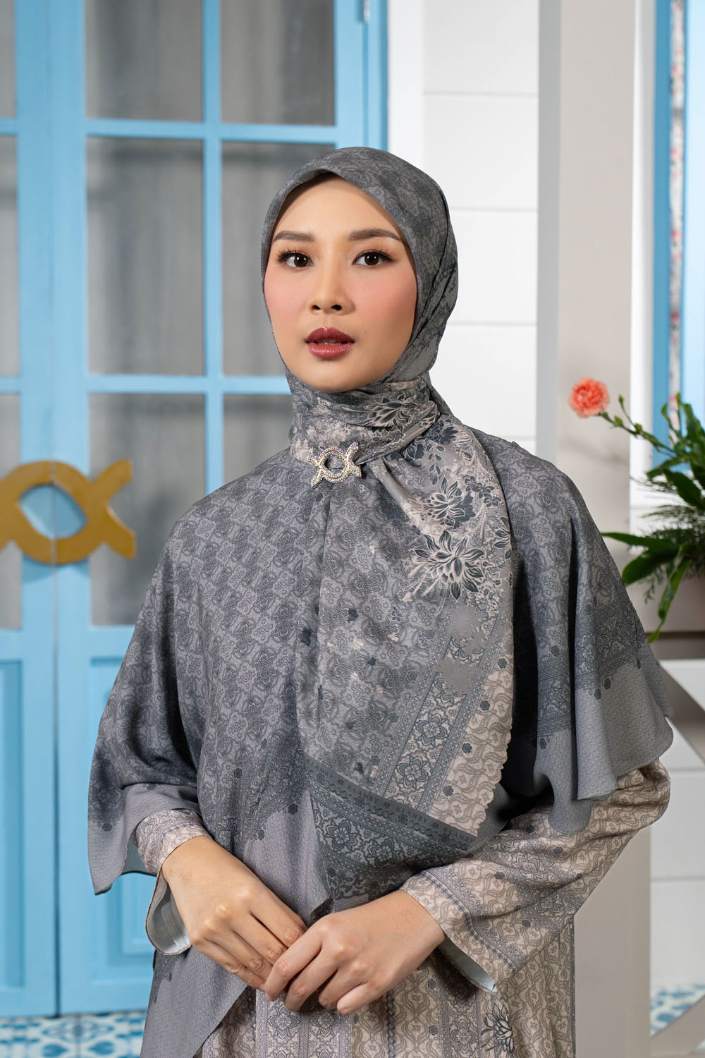Talaruna Scarf