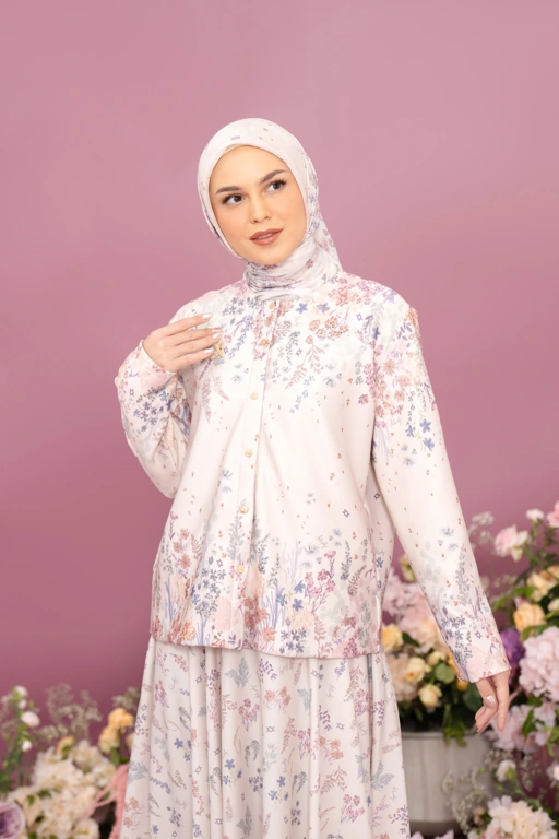 Image of Gardenia Outer (Minor) Milky Mocha
