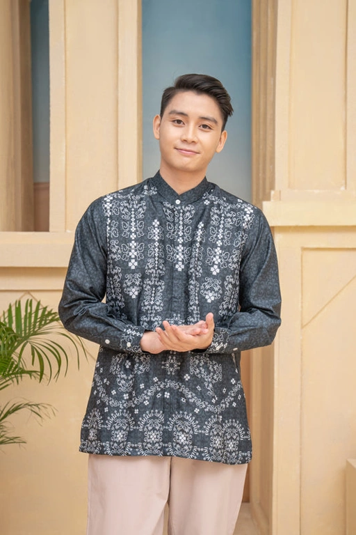 Image of Klamby - Malqaf Long Shirt Men (Minor) Dark Eclipse
