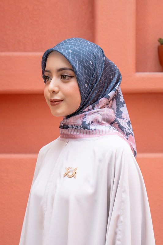 Syila Scarf (Minor)