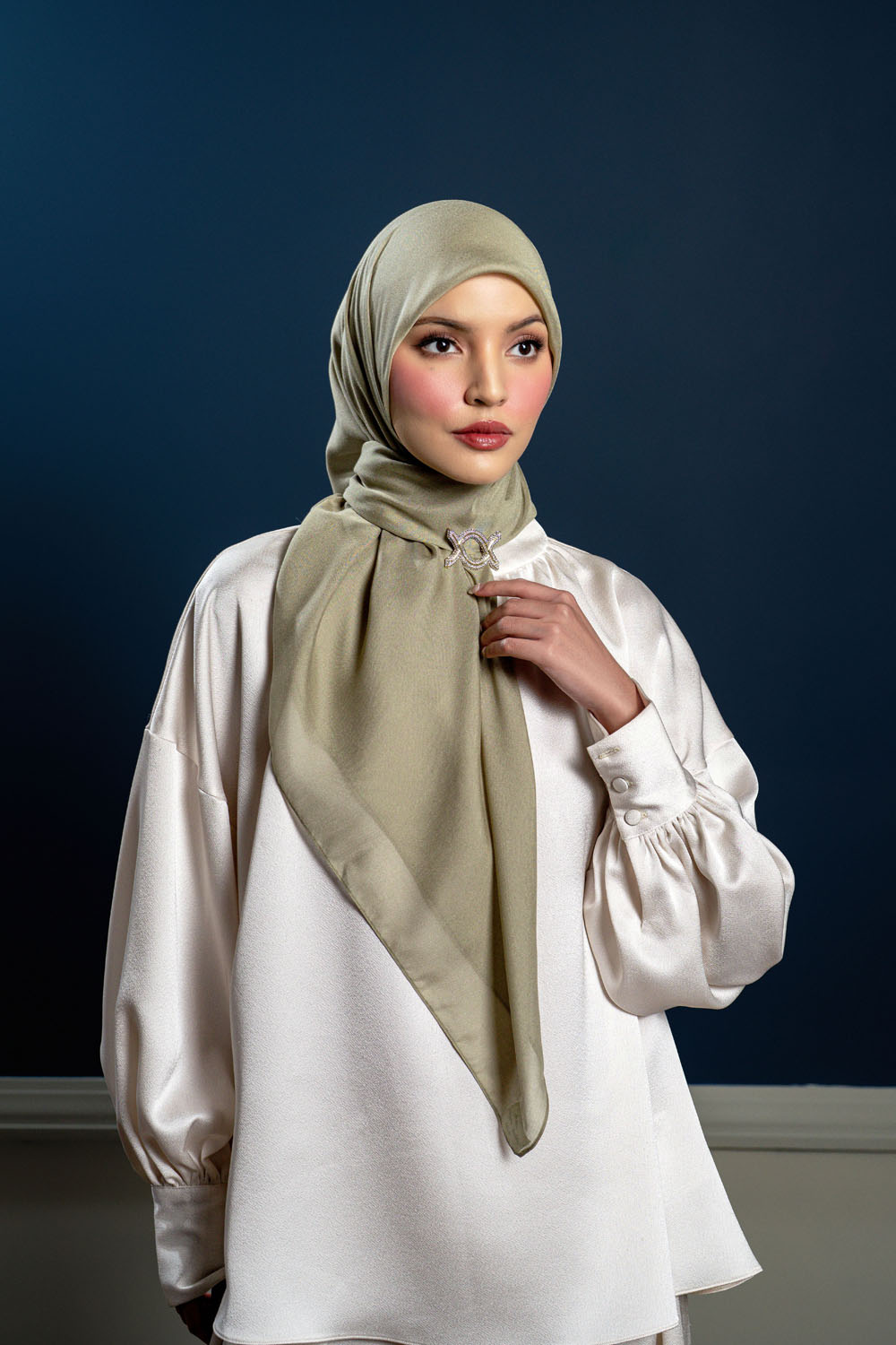 Nima Scarf