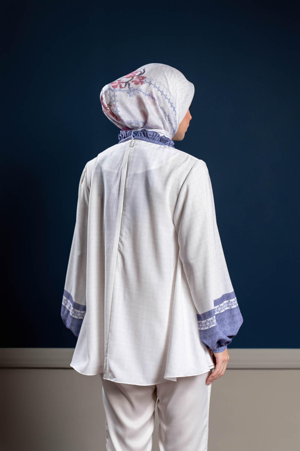 Kamoria Blouse