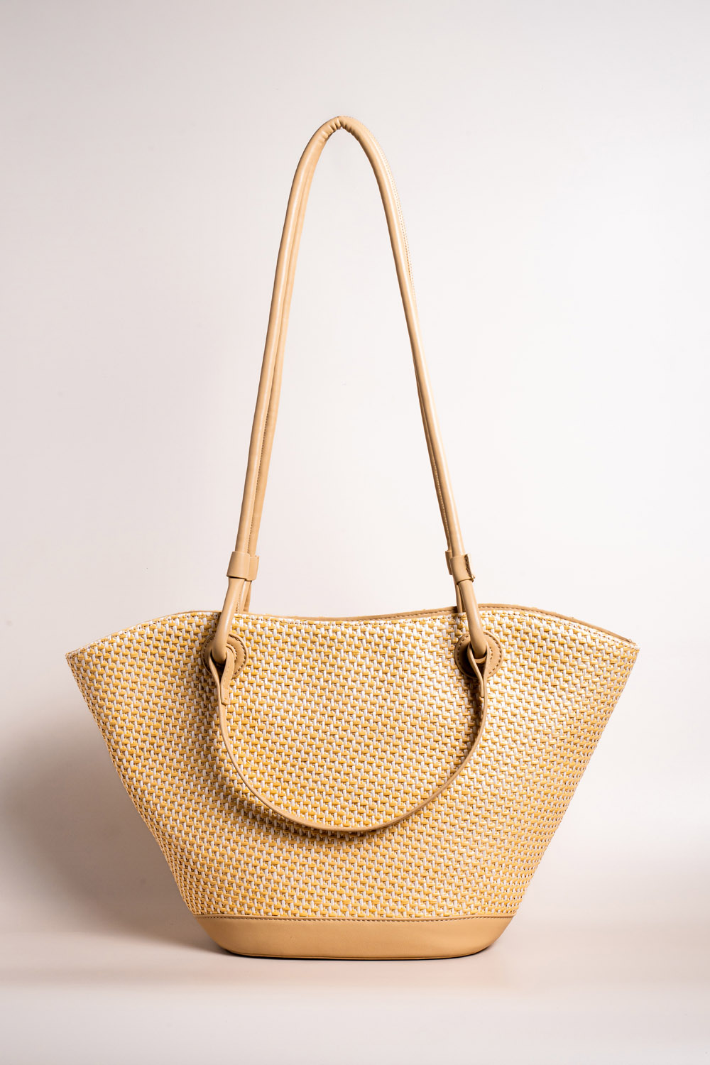 Yara Bucket Tote Bag
