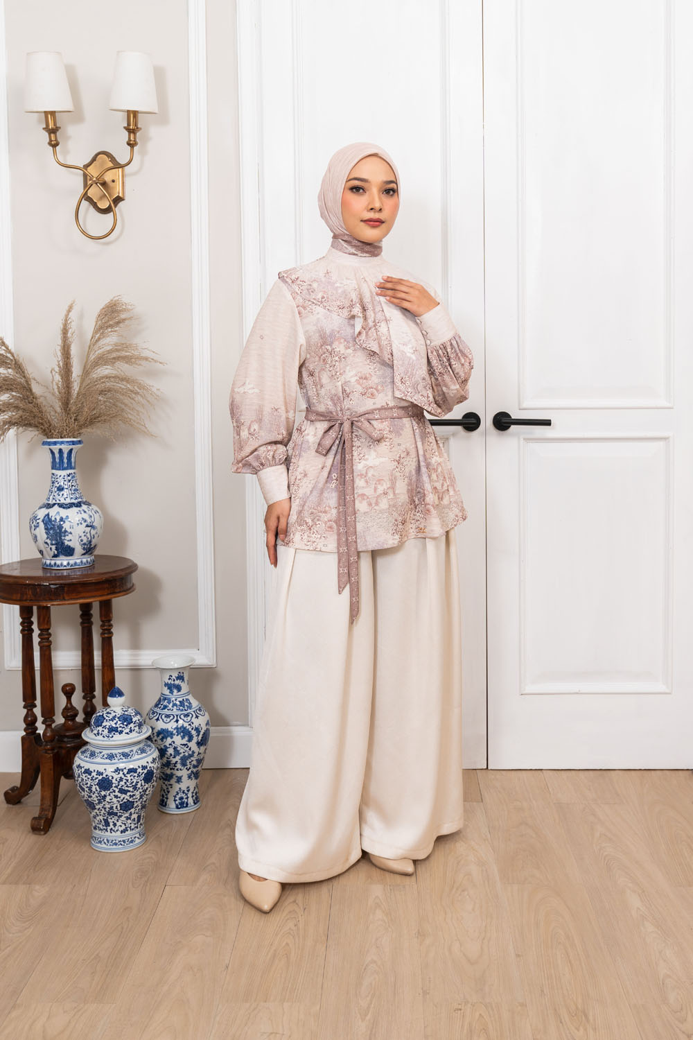 Dhinaya Blouse