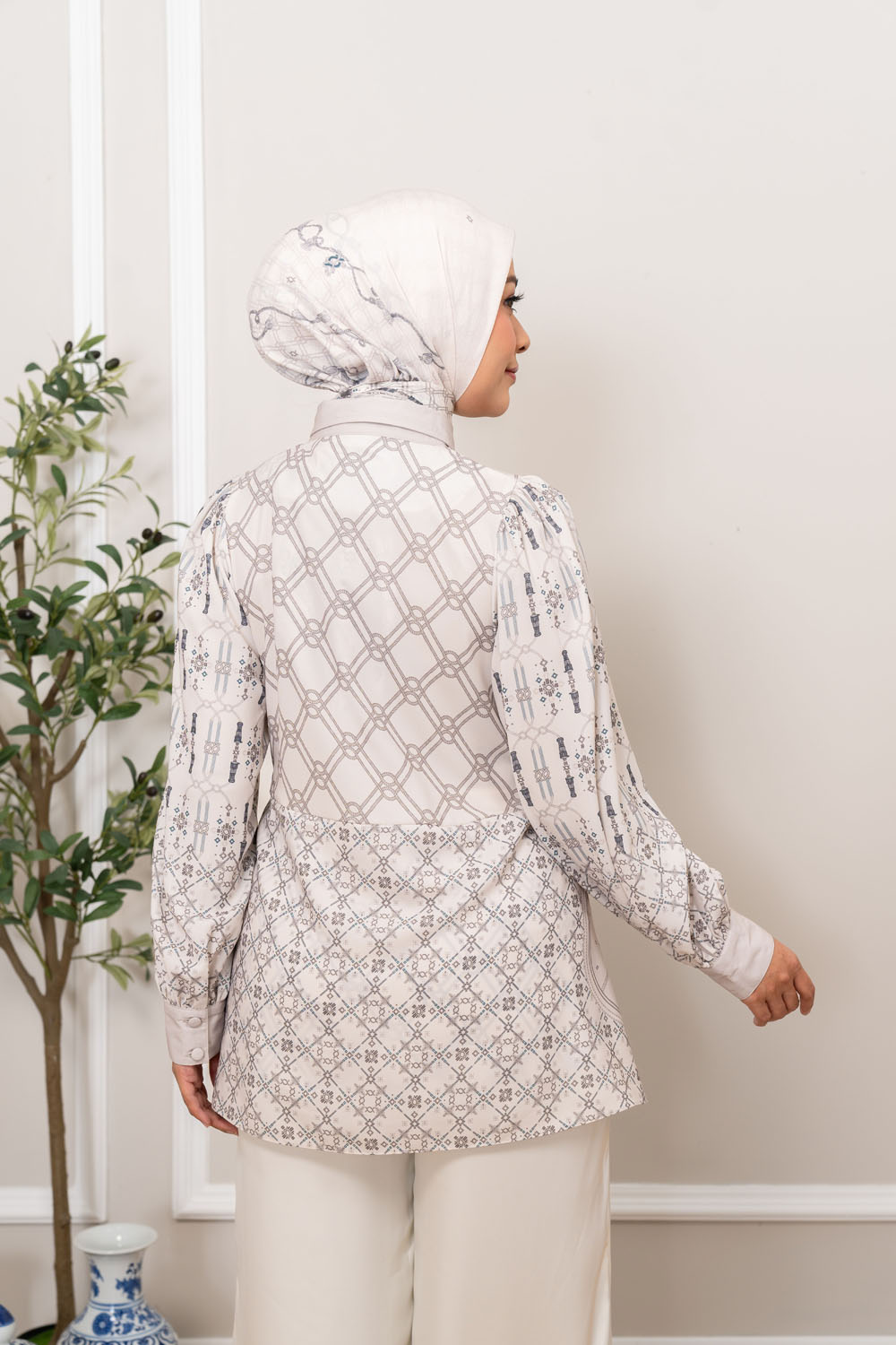Sandhita Shirt