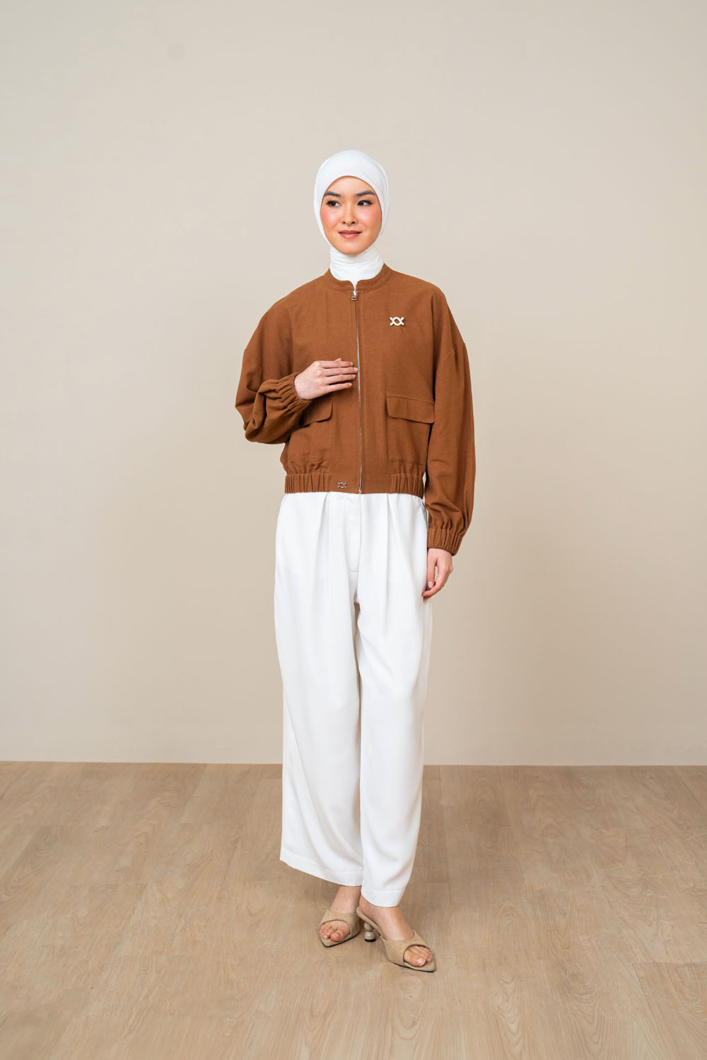 Opeline Outer