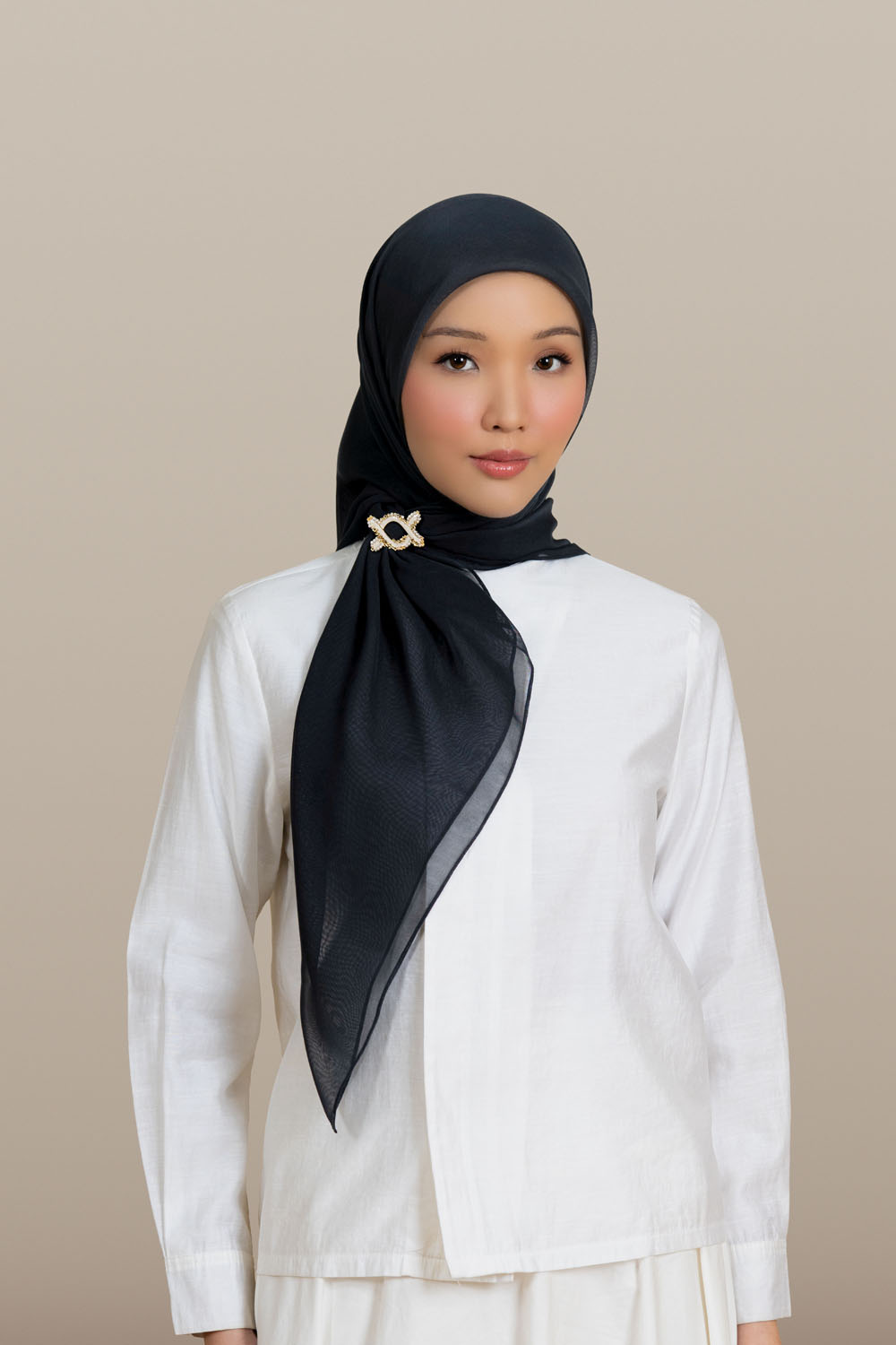 Kamia Scarf