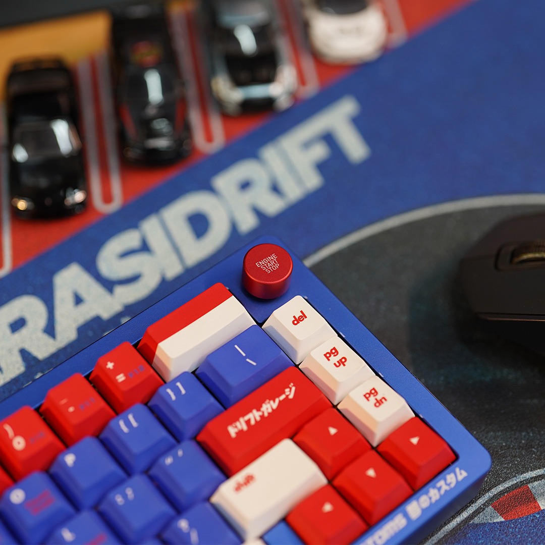 Garasi Drift x Dream Custom BRZiko Mechanical Keyboard and Diorama Mousepad